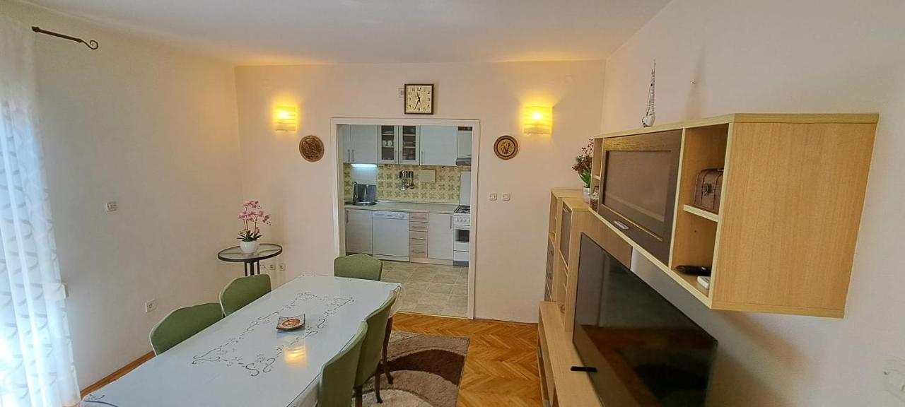 Apartment Sego Kaštela Zewnętrze zdjęcie